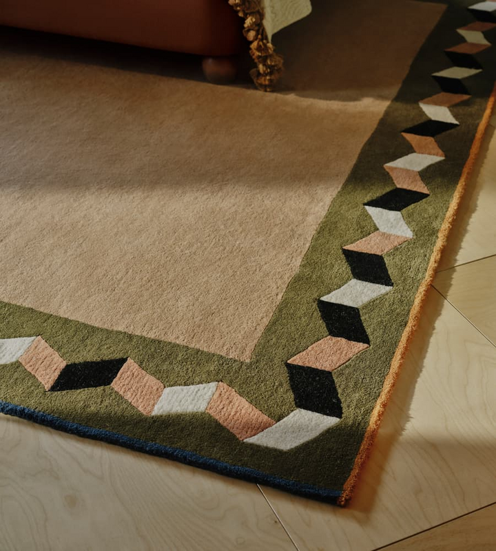 Hand tufted Delphi Rug