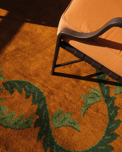 Hand Knotted , Hand Tufted Climbing Vine ISSIMO Rug