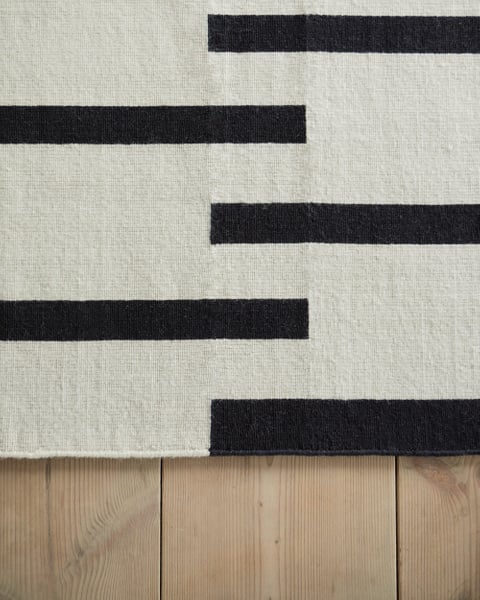 Hand Loom , Hand Tufted Tiger – Cream/Black Rug