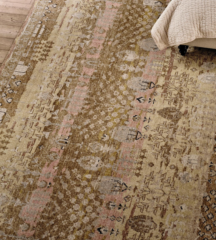 Hand Knotted , Hand tufted Robert Rug