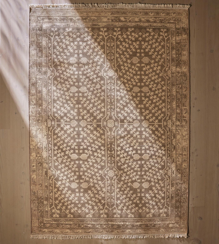 Hand Knotted , Hand tufted Alto Rug