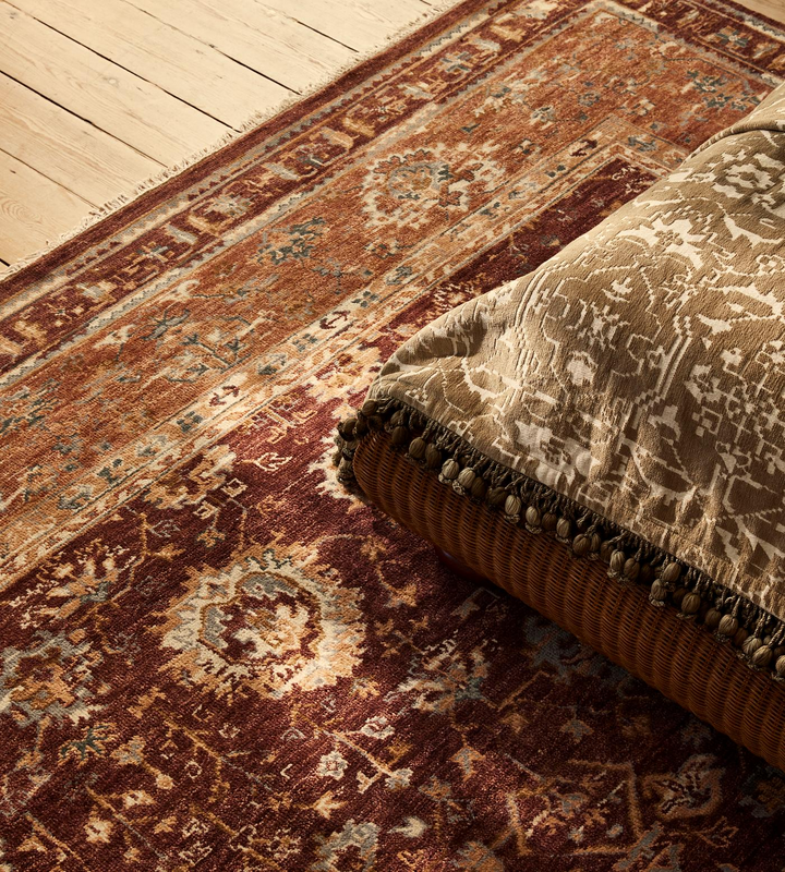 Hand knotted , Hand Tufted Jensen Rug